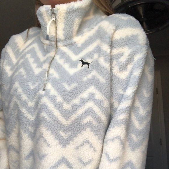 PINK Victoria's Secret Jackets & Blazers - PINK Sherpa Pullover Quarter Zip